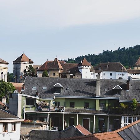 Le Duplex Vaugelas Atypique En Plein Centre Ville Annecy Kültér fotó